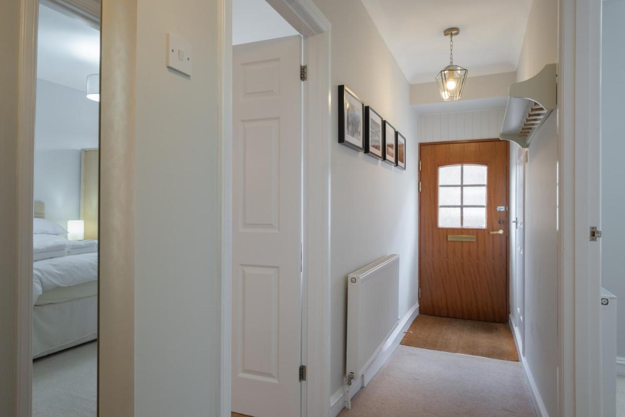 Stonehaven Ground Floor Home With A Spectacular Harbour View. Bagian luar foto