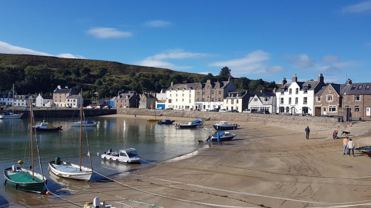 Stonehaven Ground Floor Home With A Spectacular Harbour View. Bagian luar foto