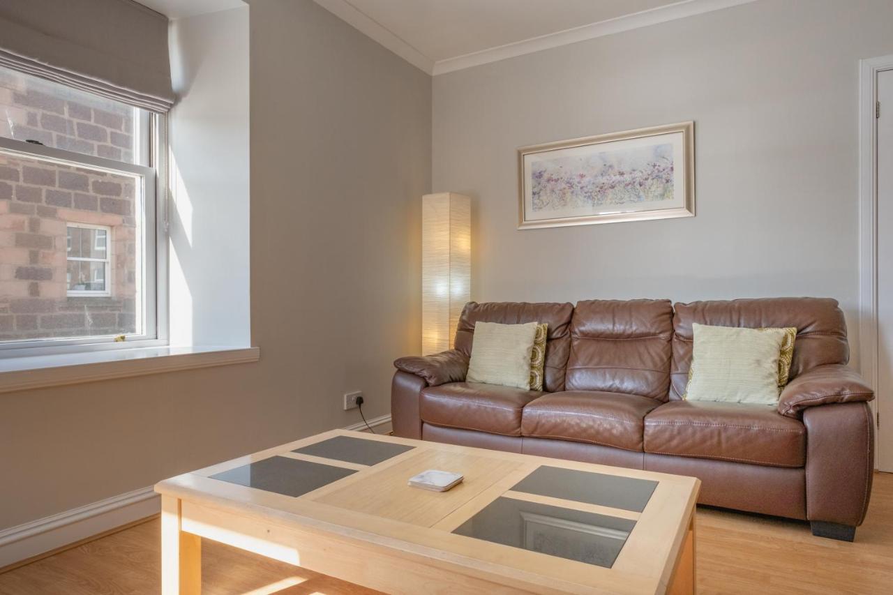 Stonehaven Ground Floor Home With A Spectacular Harbour View. Bagian luar foto